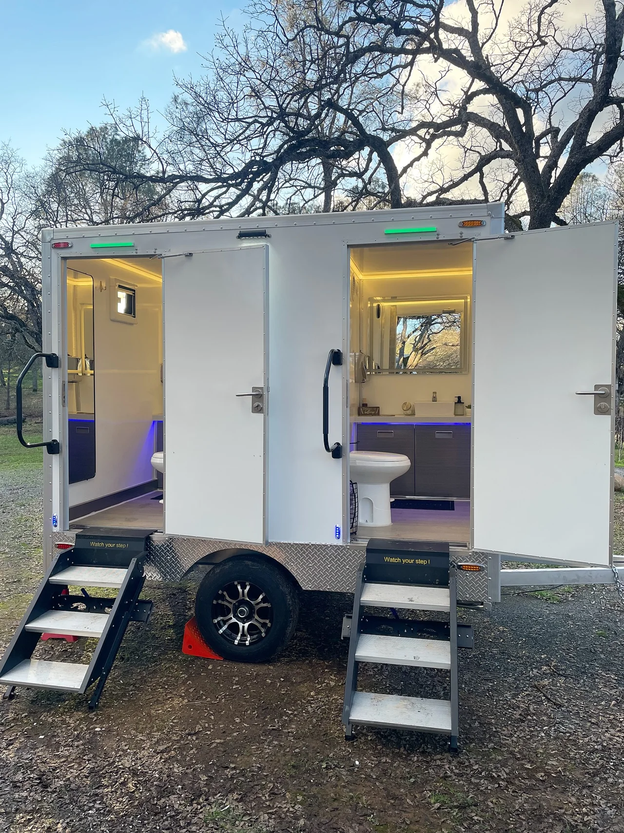 Restroom trailer reference photo
